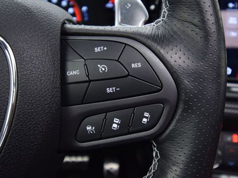 Used 2023 Dodge Durango SRT image 41