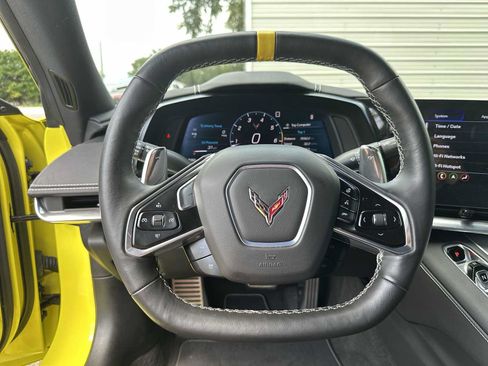 Certified 2020 Chevrolet Corvette Stingray Preferred Cpe w/ 2LT Preferred Equipment Group RWD image 20