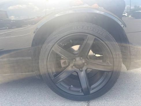 Used 2020 Dodge Challenger SXT RWD image 21