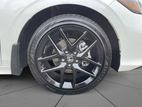 Used 2025 Honda Civic Sport image 22