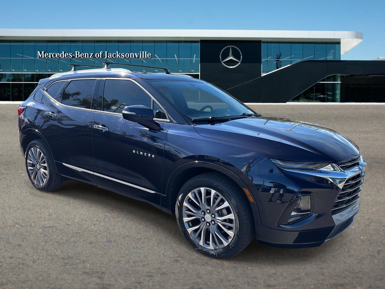 Used 2020 Chevrolet Blazer Premier w/ Driver Confidence II Package FWD image 1
