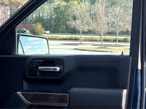 Used 2019 Chevrolet Silverado 1500 LT w/ All-Star Edition image 12