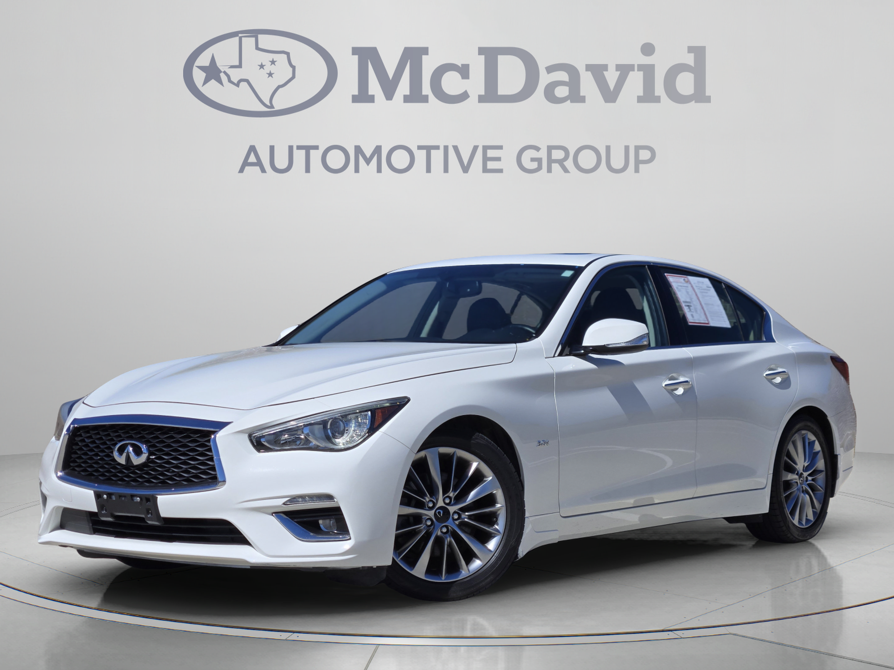 Used 2020 INFINITI Q50 Luxe RWD image 1
