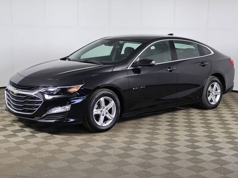 Used 2024 Chevrolet Malibu LT FWD image 6