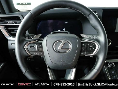 Used 2025 Lexus GX 550 w/ Accessory Package (2T) AWD/4WD image 10