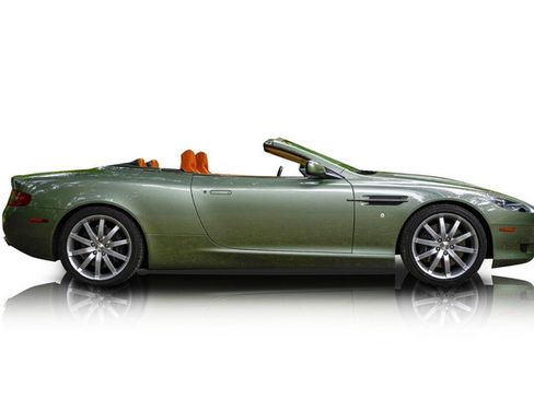 Used 2006 Aston Martin DB9 Volante RWD image 2