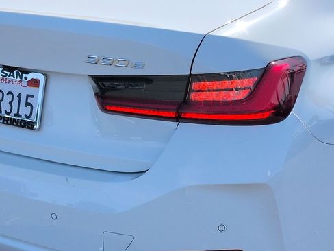 Used 2023 BMW 330e w/ Premium Package RWD image 11