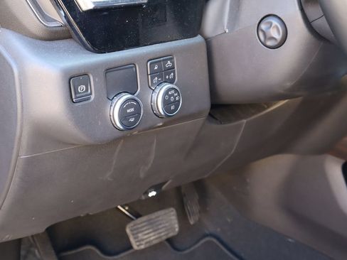 Used 2024 GMC Sierra 1500 SLT RWD image 24