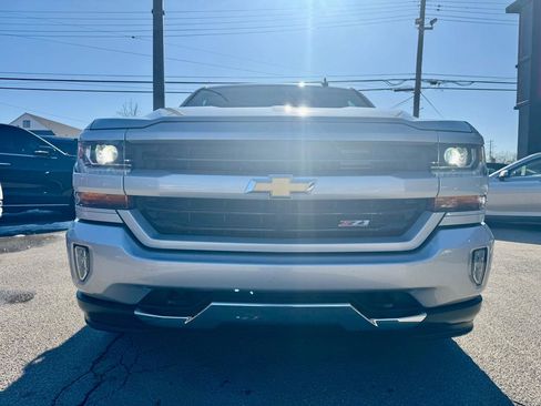 Used 2018 Chevrolet Silverado 1500 LT w/ All Star Edition image 8