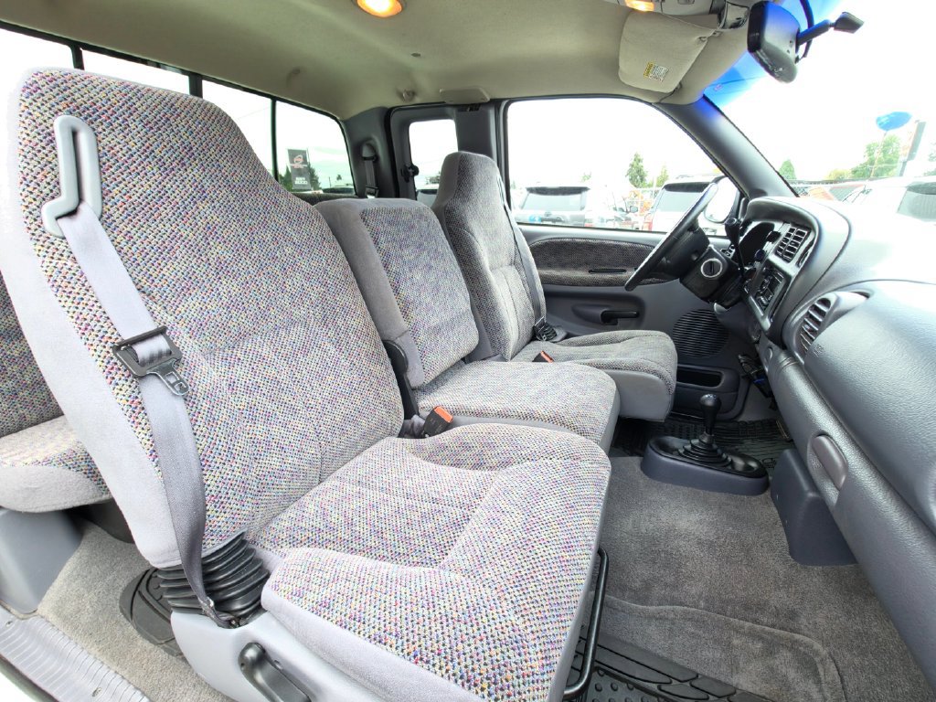 Used 1999 Dodge Ram 2500 Truck 4x4 Quad Cab image 16
