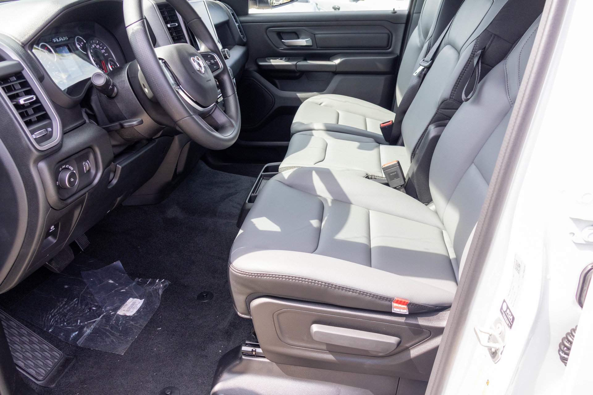 New 2027 RAM 1500 Tradesman AWD/4WD image 4