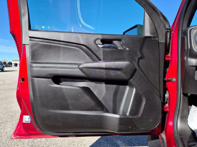 Used 2024 Chevrolet Colorado LT w/ LT Convenience Package II AWD/4WD image 13