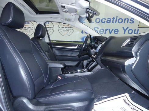 Used 2019 Subaru Legacy 3.6R Limited w/ Popular Package #2A image 9