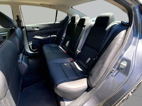 Used 2024 Nissan Altima 2.5 SR w/ SR Premium Package FWD image 20