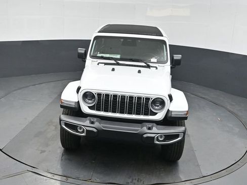 New 2026 Jeep Wrangler Sahara image 33