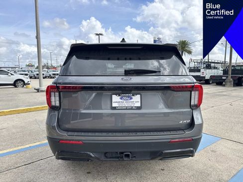 Certified 2025 Ford Explorer ST-Line image 8