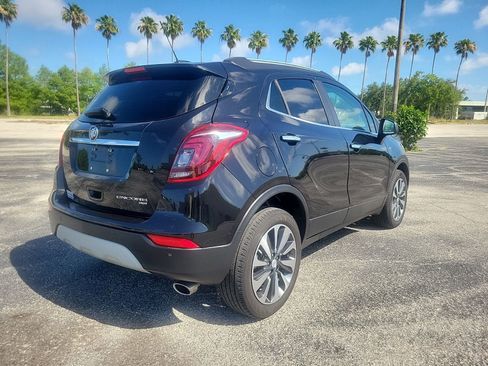 Used 2022 Buick Encore Preferred w/ Safety Package II AWD/4WD image 6