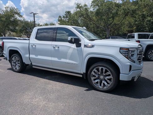 New 2026 GMC Sierra 1500 Denali w/ Denali Reserve Package AWD/4WD image 2