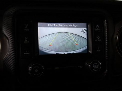 Used 2020 Jeep Wrangler Sport image 6