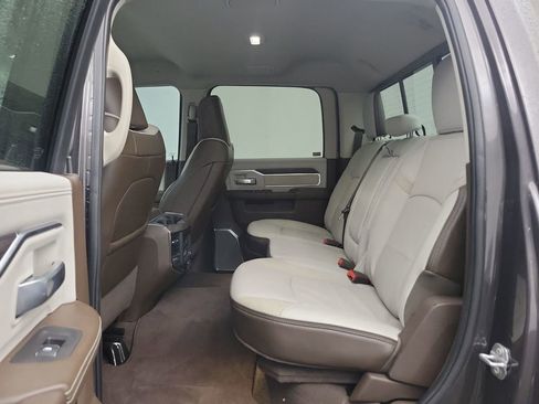 Used 2025 RAM 2500 Laramie image 10