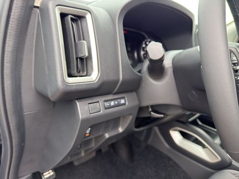 New 2026 Nissan Frontier SV AWD/4WD image 15