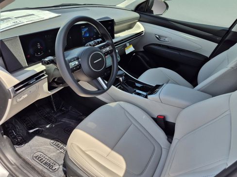 New 2026 Hyundai Tucson SEL FWD image 18