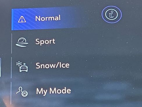 New 2025 Chevrolet Blazer EV LT image 34