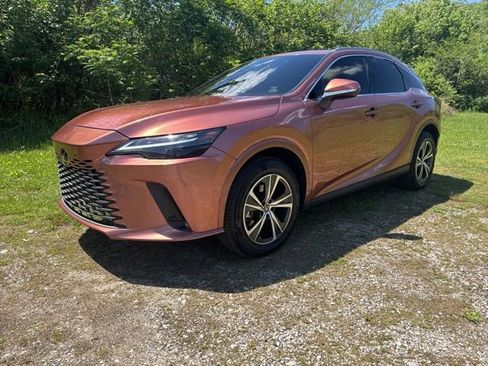 Used 2024 Lexus RX 350 Premium w/ Cold Area Package FWD image 4