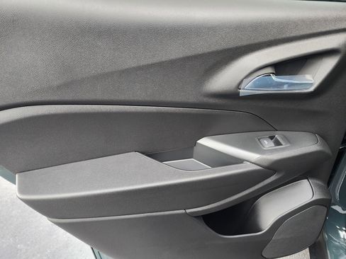 New 2026 Chevrolet Trax LT w/ LT Convenience Package image 16