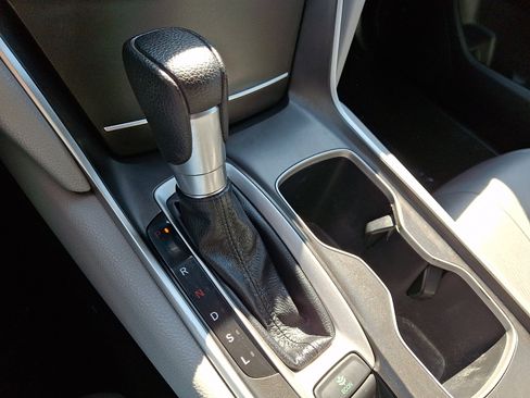 Used 2020 Honda Accord EX image 15