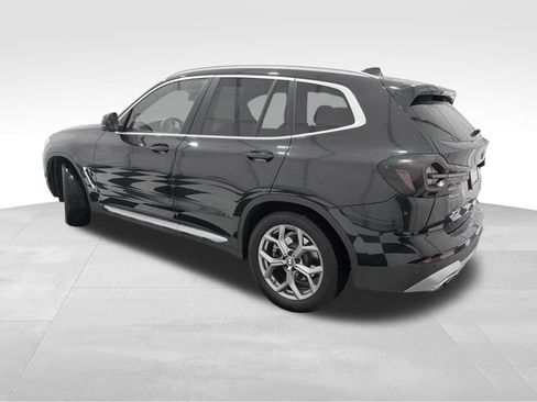 Used 2023 BMW X3 xDrive30i image 2