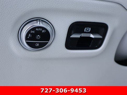 Used 2023 Mercedes-Benz EQS 580 4MATIC SUV image 25