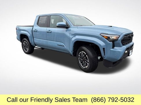 New 2026 Toyota Tacoma TRD Sport w/ TRD Sport Upgrade Package image 7