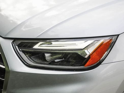 Used 2022 Audi Q5 2.0T Premium Plus w/ Premium Plus Package image 7