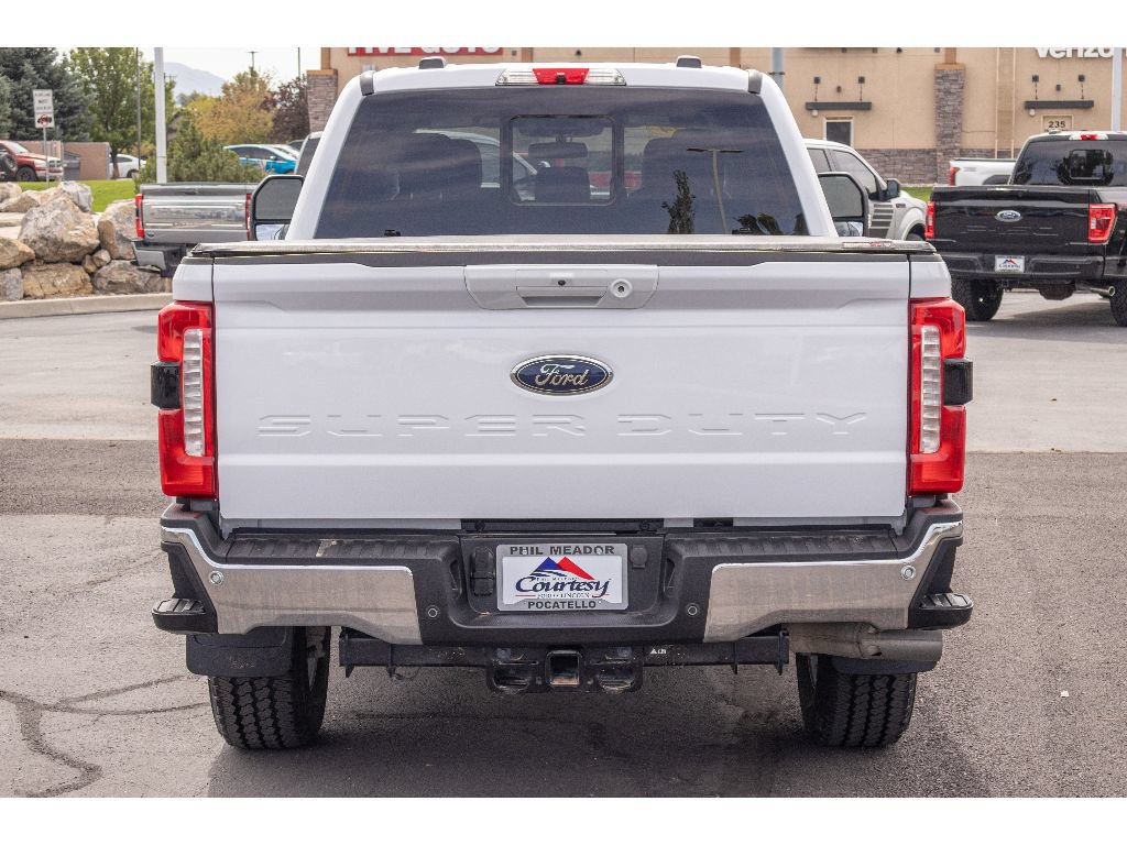 Used 2024 Ford F250 Lariat AWD/4WD image 4