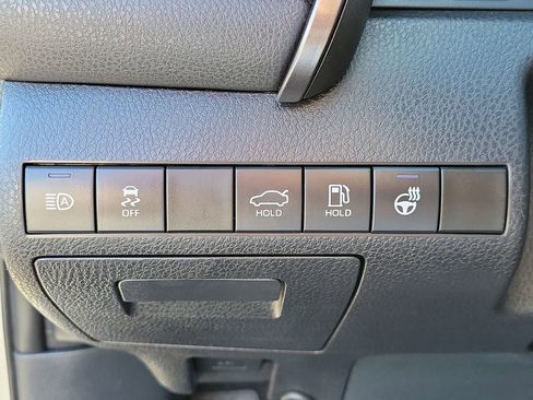 Used 2022 Toyota Camry XSE w/ Carpet Mat Package (TMS) image 21