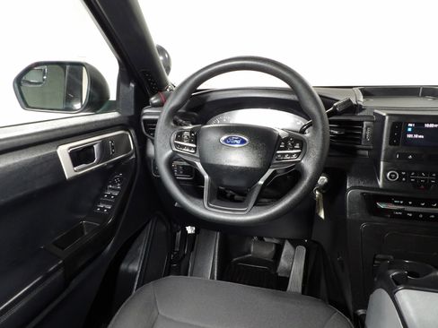 Used 2021 Ford Explorer 4WD Police Interceptor image 14