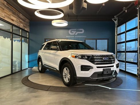 Used 2020 Ford Explorer XLT w/ Comfort Package AWD/4WD image 1
