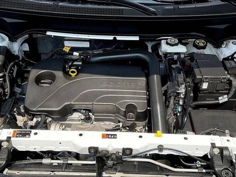 Used 2024 Chevrolet Equinox LS w/ LS Convenience Package FWD image 33