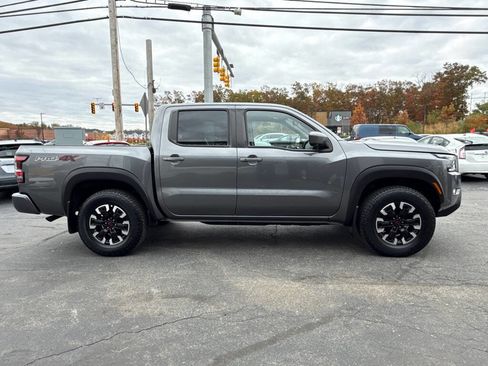 Used 2022 Nissan Frontier S image 6