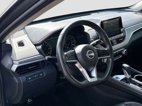 Certified 2024 Nissan Altima 2.5 SR FWD image 26