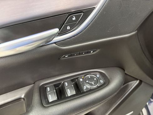 Used 2019 Cadillac XT5 Premium Luxury w/ Driver Assist Package AWD/4WD image 28