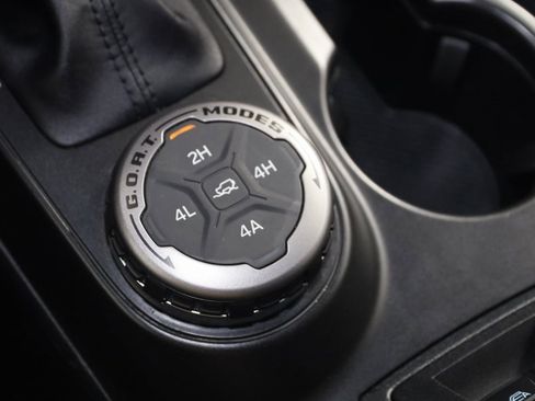 Used 2022 Ford Bronco Outer Banks image 25