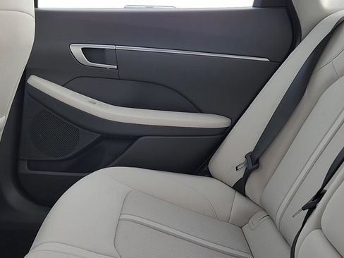 Used 2024 Hyundai Sonata SEL w/ Convenience Package image 18