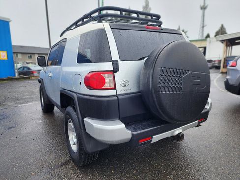 Used 2008 Toyota FJ Cruiser 4WD image 7