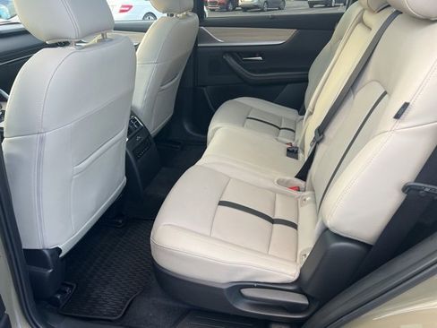 Certified 2025 MAZDA CX-70 Plug-In Hybrid w/ Premium Pkg image 31