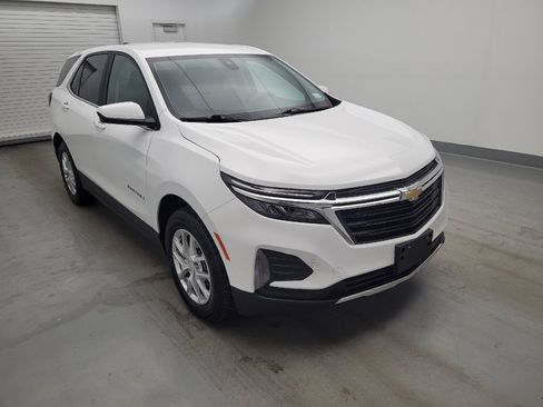 Used 2023 Chevrolet Equinox LT AWD/4WD image 13