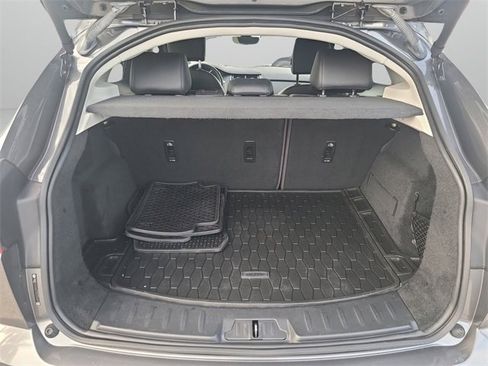 Used 2020 Jaguar E-PACE image 11