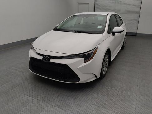 Used 2022 Toyota Corolla LE FWD image 15