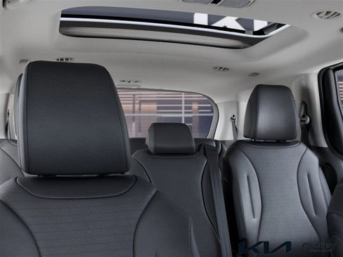 New 2026 Kia Carnival SX Prestige FWD image 27